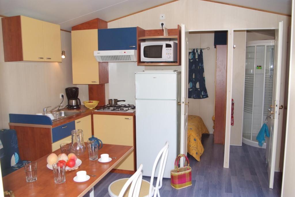 Camping Les Palmiers Hyeres Room photo
