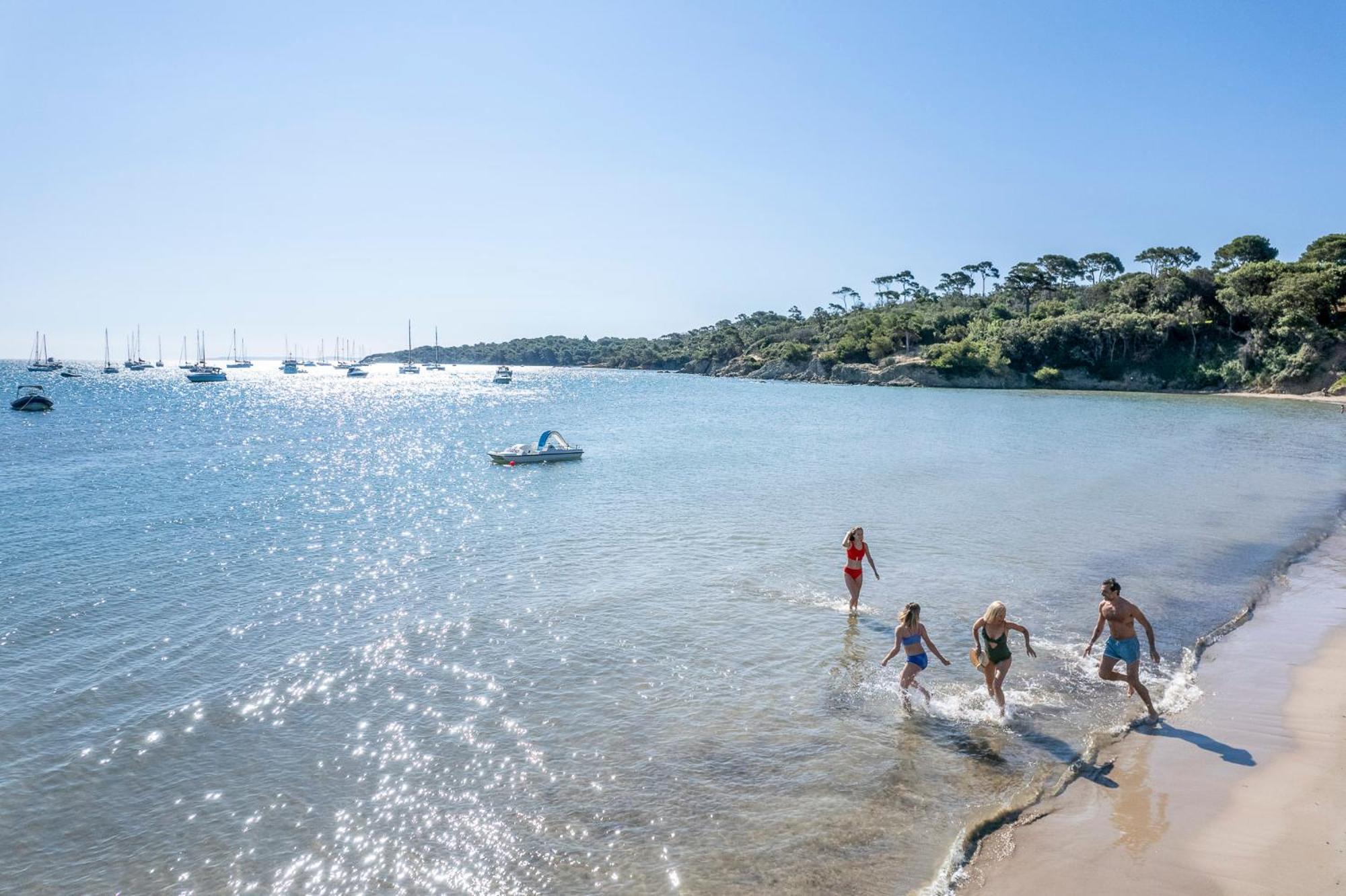 Camping Les Palmiers Hyeres Exterior photo