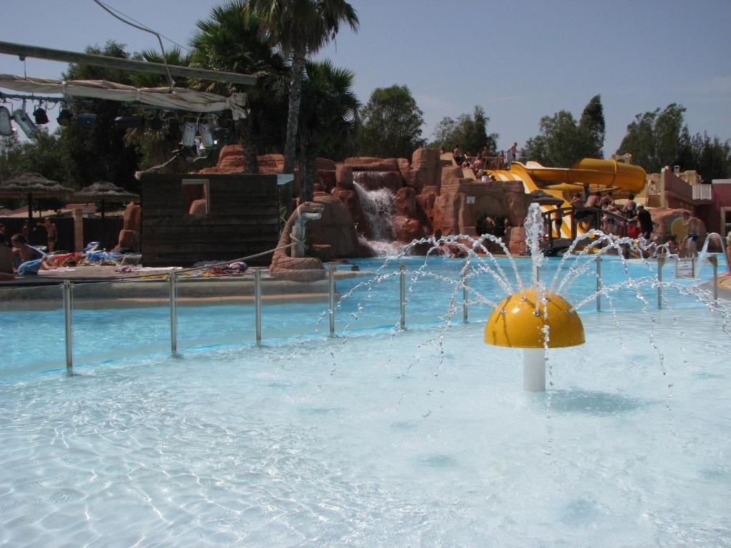 Camping Les Palmiers Hyeres Exterior photo
